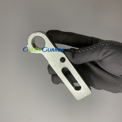 Части газонокосилки Bracket Roller G2000072 Fits Jacobsen Greens King And Eclipse